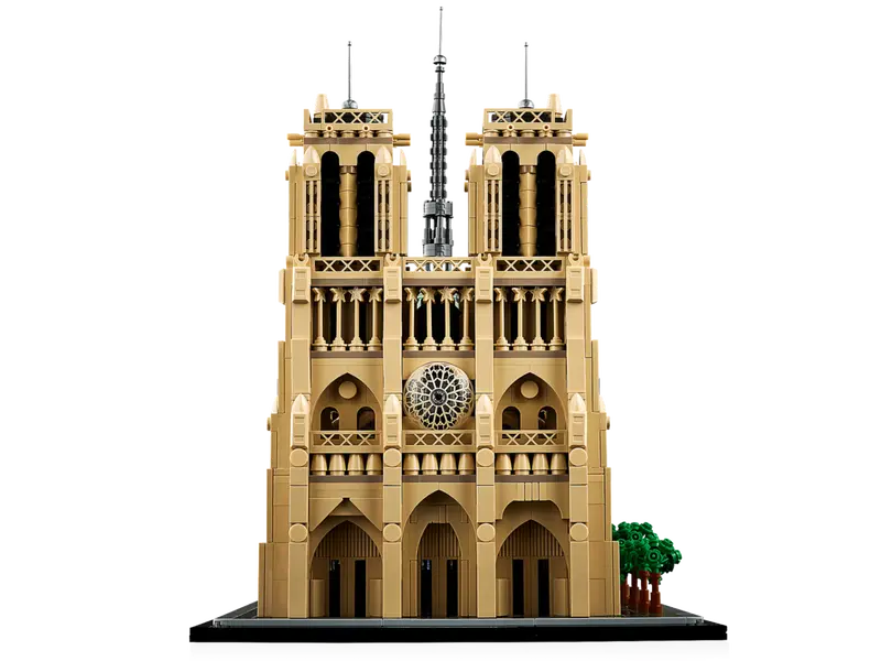 21061 Notre-Dame de Paris