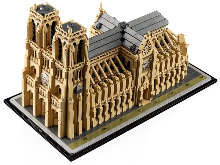 21061 Notre-Dame de Paris