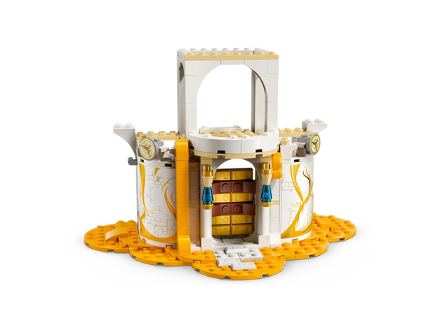 Sneak peek at the LEGO Ideas 21345 Polaroid OneStep camera, set to