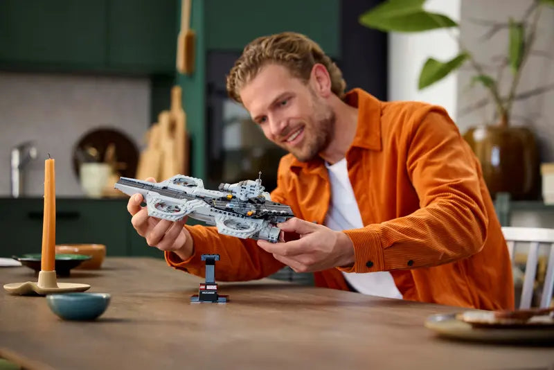 76295 The Avengers Helicarrier