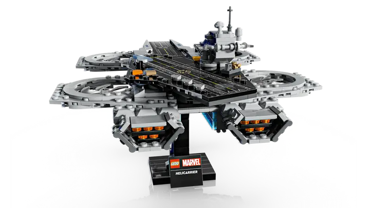 76295 The Avengers Helicarrier