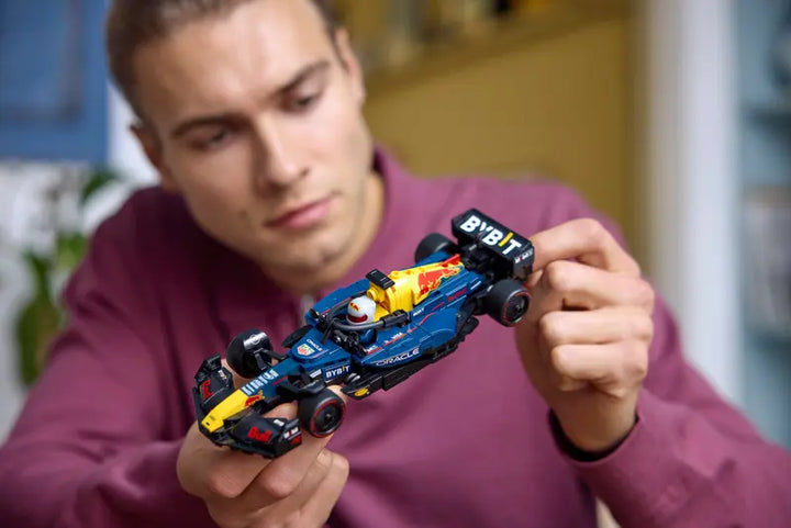 77243 Oracle Red Bull Racing RB20 F1® Race Car