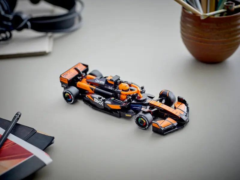 77251 McLaren F1® Team MCL38 Race Car